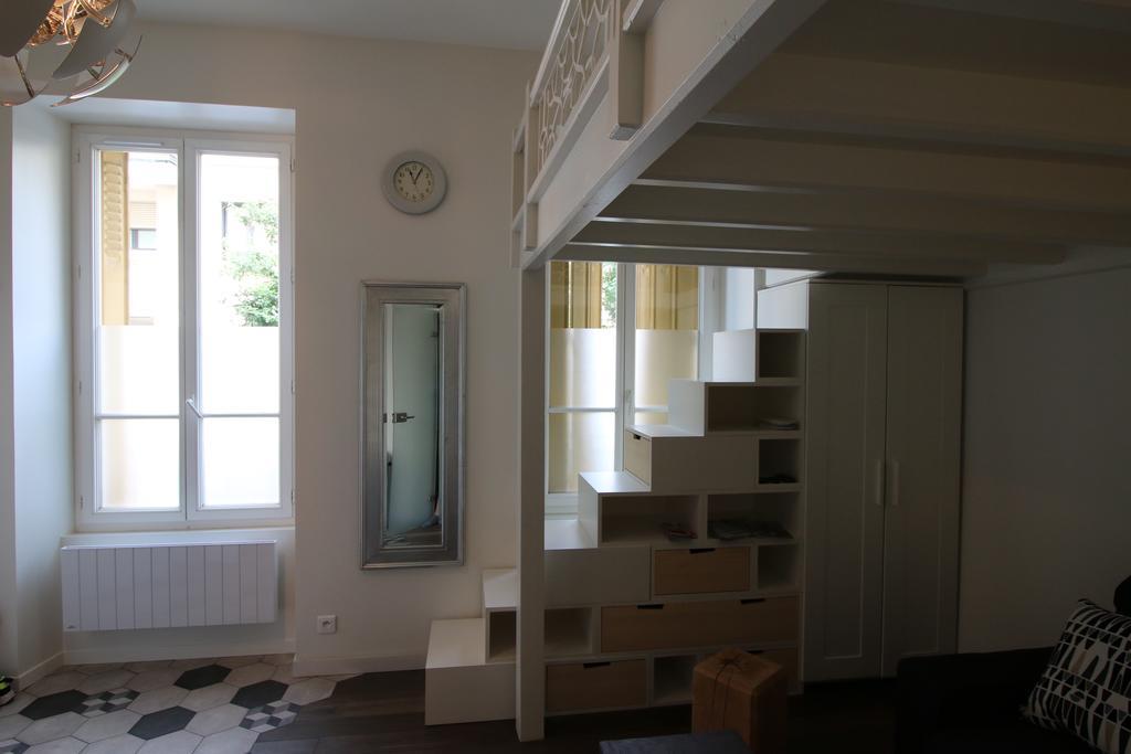 Le Petit Lys Apartment Vincennes Bagian luar foto