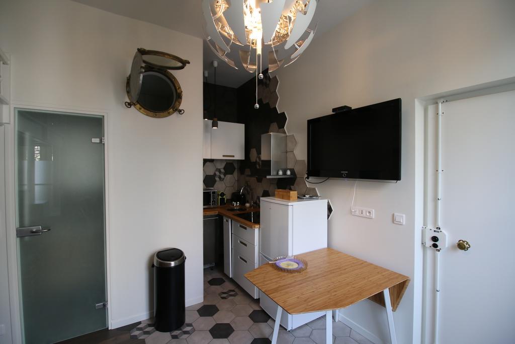 Le Petit Lys Apartment Vincennes Bagian luar foto